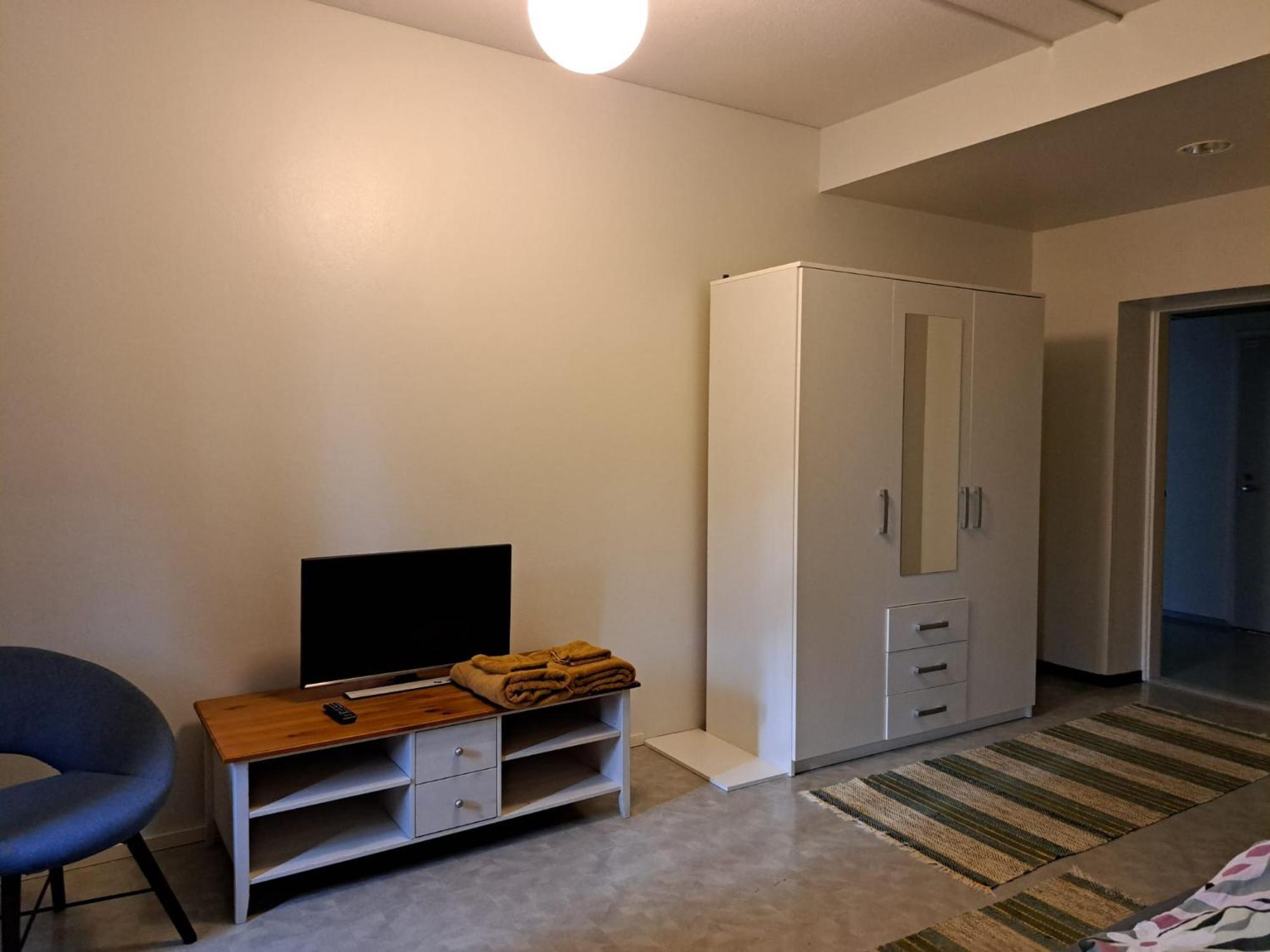 Ainola Hostel Hameenlinna Bagian luar foto